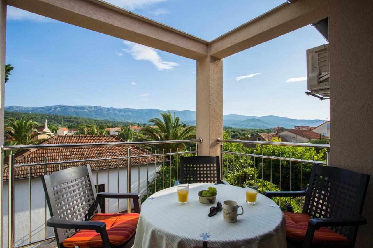 Apartment Smuljic Vrboska Luaran gambar