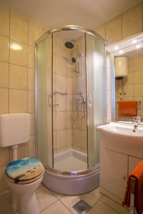 Apartment Smuljic Vrboska Luaran gambar
